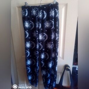Romwe Celestial Joggers Size Large